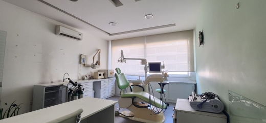 Fully Furnished Dental Clinic for Sale In A prime Location In Horsh Tabet — 2