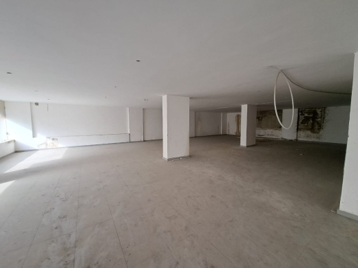 Spacious Shop With Mezzanine For Sale in Bouchrieh