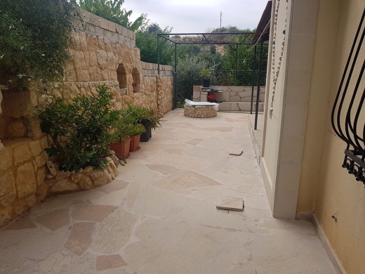 Apartment For Sale in Hboub With Garden & Terrace — 2