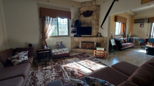 Apartment In Hboub With 80 SQM Terrace for Sale