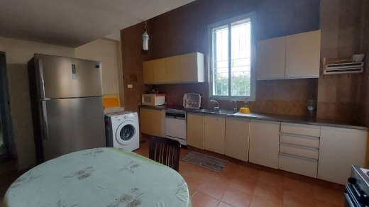 Land With Traditional Lebanese Old House For Sale In The Heart of Jbeil — 15