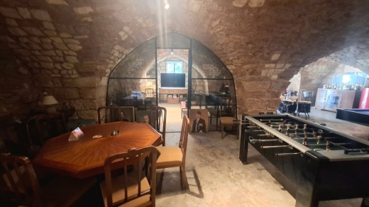 Land With Traditional Lebanese Old House For Sale In The Heart of Jbeil — 9