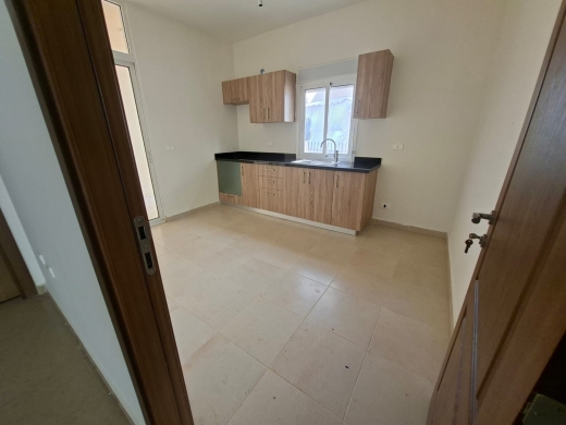 Apartment with Garden for Sale in a New Building in Nahr Ibrahim — 3