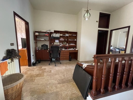 Old Furnished House For Sale In Nahr Ibrahim- Zaaitrieh — 14