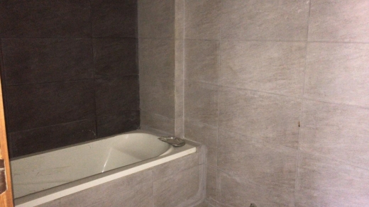 Brand New Apartment for Sale in Halat with a Lovely Sea View — 4
