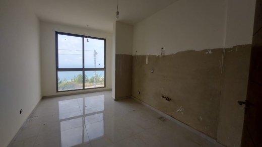 Spacious Apartment for Sale In Halat With A Beautiful View — 2