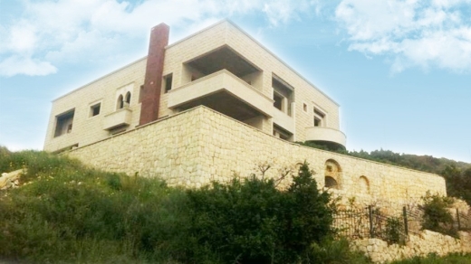 Under-construction Villa For Sale in Halat Jbeil