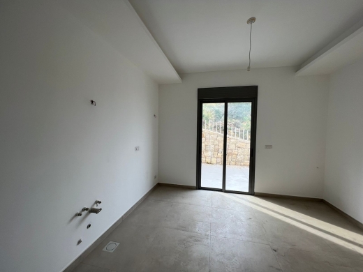 Apartment in Nahr Ibrahim for sale With a 200 sqm Terrace — 5
