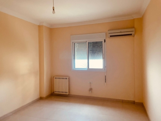Apartment For Sale in Halat With An Open Sea View — 8