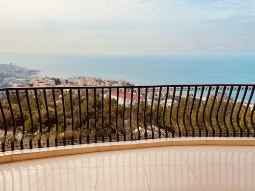 Apartment For Sale in Halat With An Open Sea View — 2