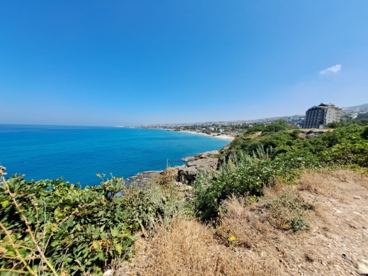 Land For Sale In Fidar Pied Dans L'eau
