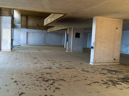 Duplex Showroom For Sale In Nahr Ibrahim — 2