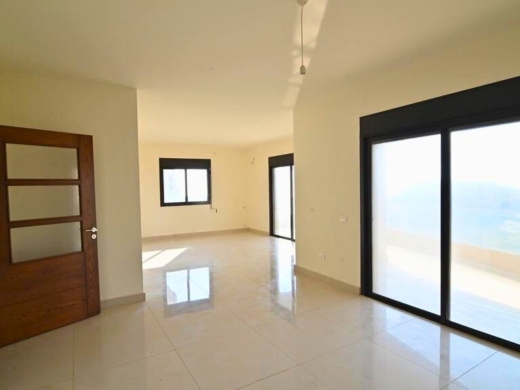 Spacious apartment for Sale in Hboub with a Stunning Sea View & a Garden — 2