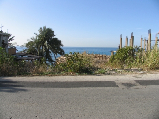 Land for Sale In Prime Location Directly on the Sea In Kfarabida - Batroun — 2