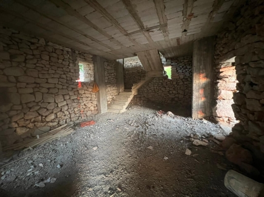 Old House For Sale in Chabtine, Batroun — 7