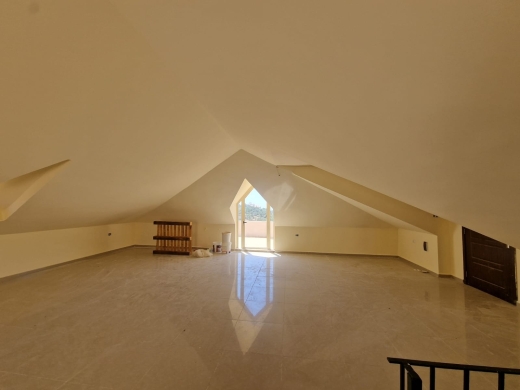 Duplex With Sea And Mountain View for Sale In Ijdabra, Batroun — 5