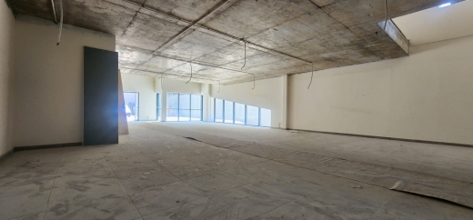 Large Showroom For Rent In Fiyadiye