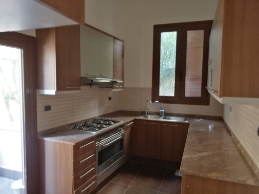 Traditional 2-Bedroom Apartment for Rent in Carre D'or Achrafieh — 4