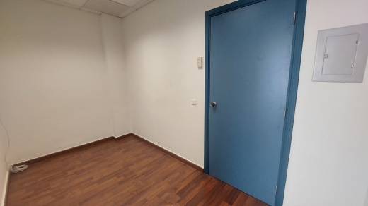 30 SQM Office for Rent in a Commercial Center in Down Town — 3