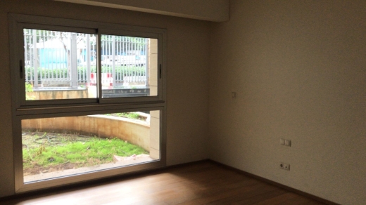 Furnished 1-Bedroom Apartment with Terrace for Rent Down Town — 2