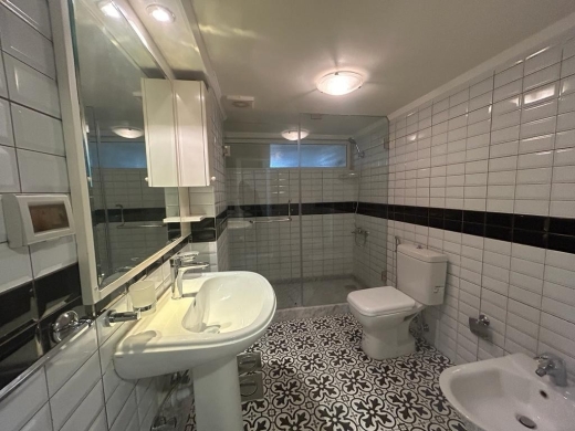 4-Bedroom Apartment for Rent in Zoukak El Blat, Down Town — 13