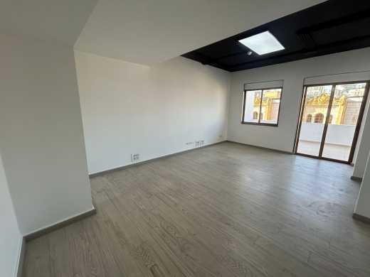 200 SQM Office with Terrace for Rent in Down Town — 4
