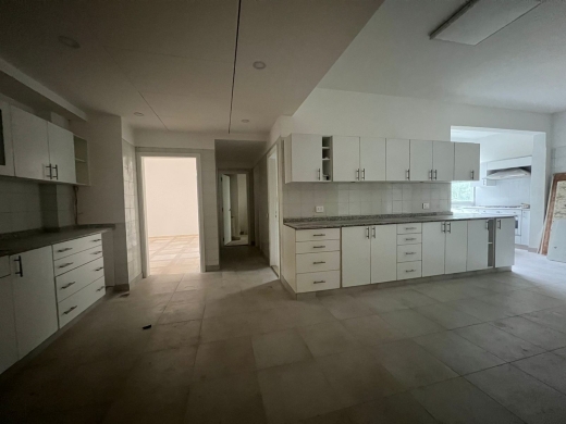Fully Renovated Apartment for Rent in Achrafieh, Tabaris — 4