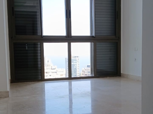 3-Bedroom Apartment with Sea View For Rent in Hamra, Ras Beirut — 8