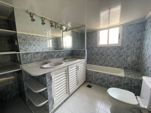 3-Bedroom Apartment for Rent In Achrafieh, Saydeh — 11