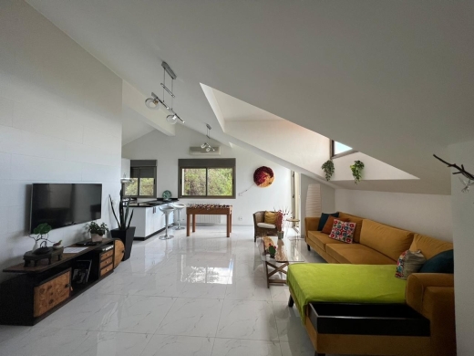 Fully Furnished Roof in Adma Safra With Terrace & Amazing View for Rent — 11