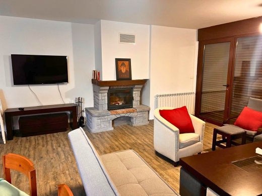 Furnished Chalet For Rent in Tilal Al Assal, Kfarzebian