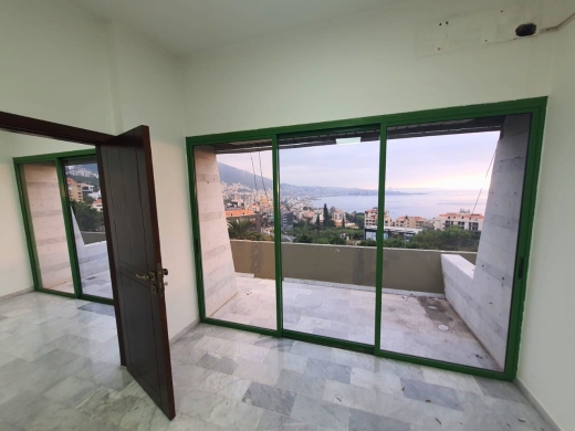 Office With Panoramic Seaview For Rent in Kfarhbeib — 3