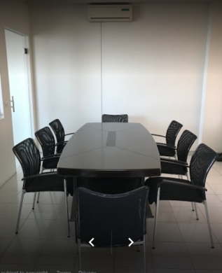 240 SQM Furnished Showroom/Offices for Rent In Mansourieh