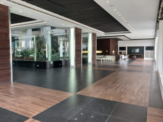A Luxurious Spacious Lounge for Rent In Horsh Tabet — 11