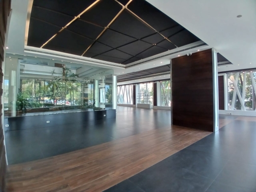 A Luxurious Spacious Lounge for Rent In Horsh Tabet — 5