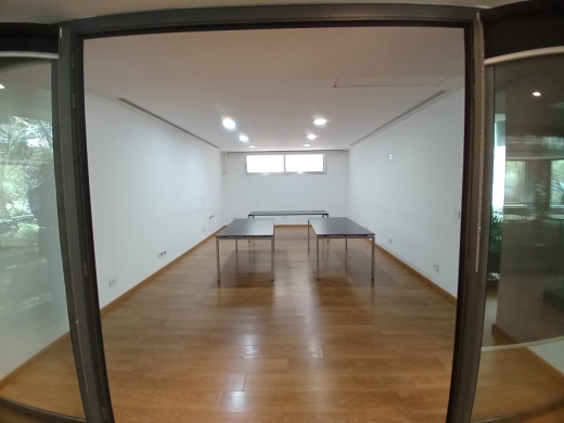 A High-End 500sqm Office for Rent In A Commercial Center In Horsh Tabet — 4