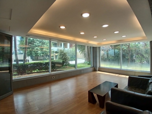 A High-End 500sqm Office for Rent In A Commercial Center In Horsh Tabet — 6