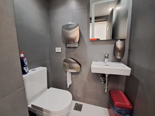 Spacious Decorated Office For Rent In A High-End Tower In Sin Fil - 24/7 Elct — 7