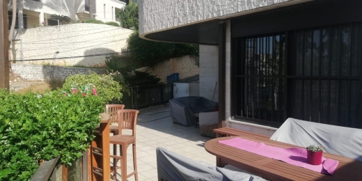 Furnished Appartment with Terrace for Rent in Mtayleb — 4