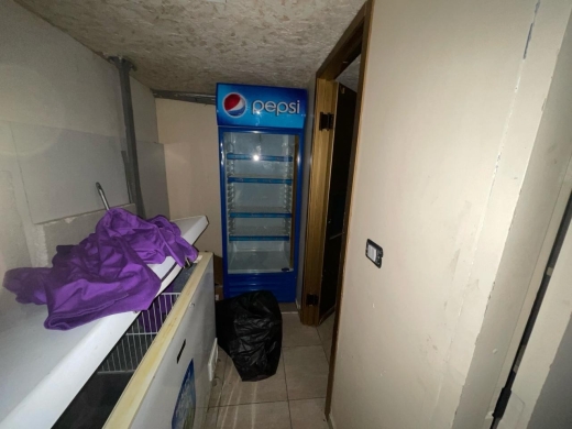 Duplex Shop for Rent in Jbeil — 11