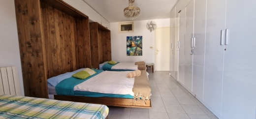 Guest House with a Pool for Rent in Batroun — 14