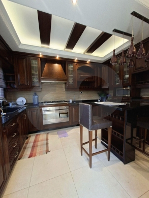 Fully Furnished/Fully Decorated/Prime Location/Beirut/Sanayeh-الصنايع/REF#MC140009 — 9