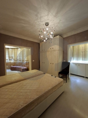 Fully Furnished/Fully Decorated/Prime Location/Beirut/Sanayeh-الصنايع/REF#MC140009 — 12