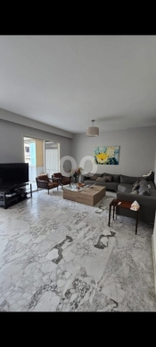 شقة فخمة للبيع والإيجار في عين المريسة بالقرب من البحر | Luxury Apartment for Sale and Rent