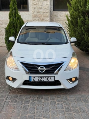 Nissan sunny 2019
