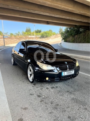 BMW E60 model 2004