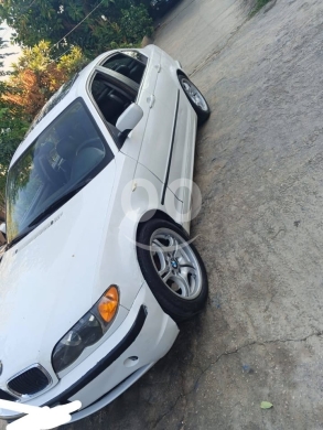 BMW 328 موديل ٢٠٠٣