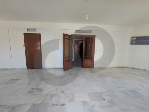 HIGH FLOOR/spacious apartment/main road/malla,beirut/الملا/REF#MC140169 — 4
