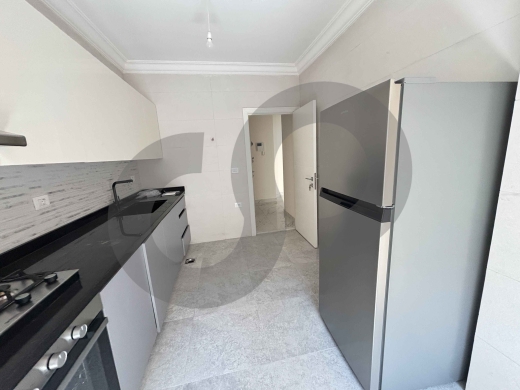 Well-Maintained RENTAL APARTMENT/AIN AL MRAISE,BEIRUT/عين المريسة/ REF#AU140165 !