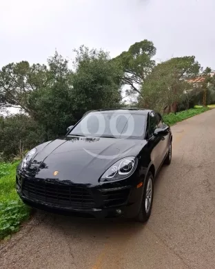 Porsche Model: Macan Trim: Base Year: 2017 Exterior Color